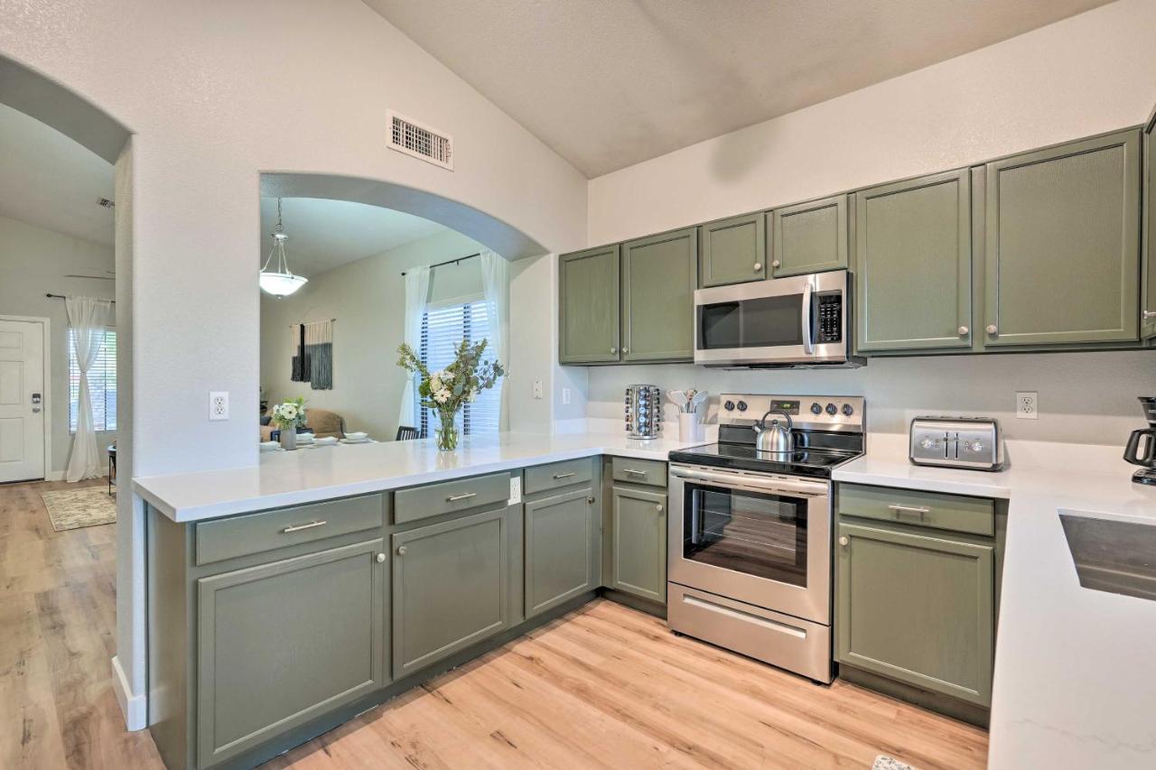 Sunlit Peoria Vacation Rental With Private Yard Esterno foto
